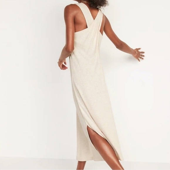 Sleeve less cross back knit dress SZ: Small - Picture 2 of 6